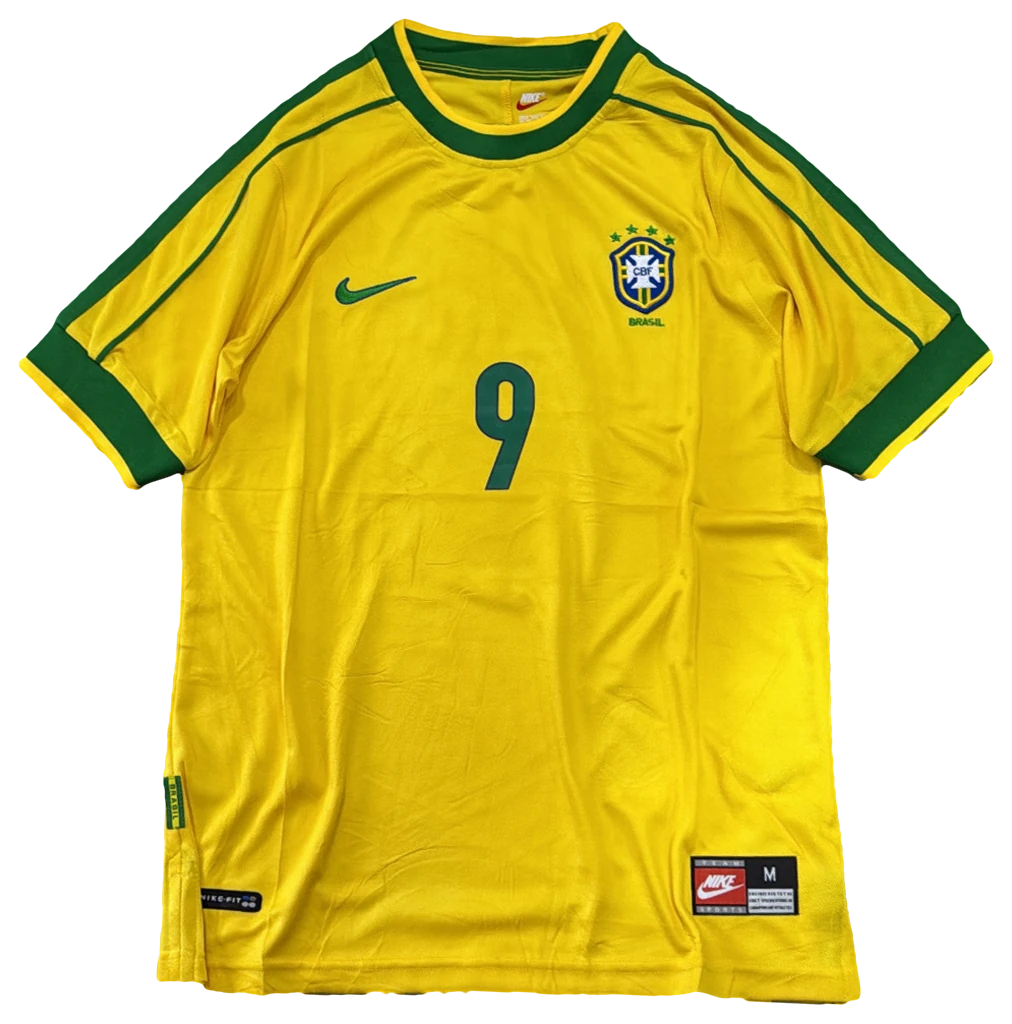 Camisa Brasil × Ronaldo, amarela ombros verdes, frente