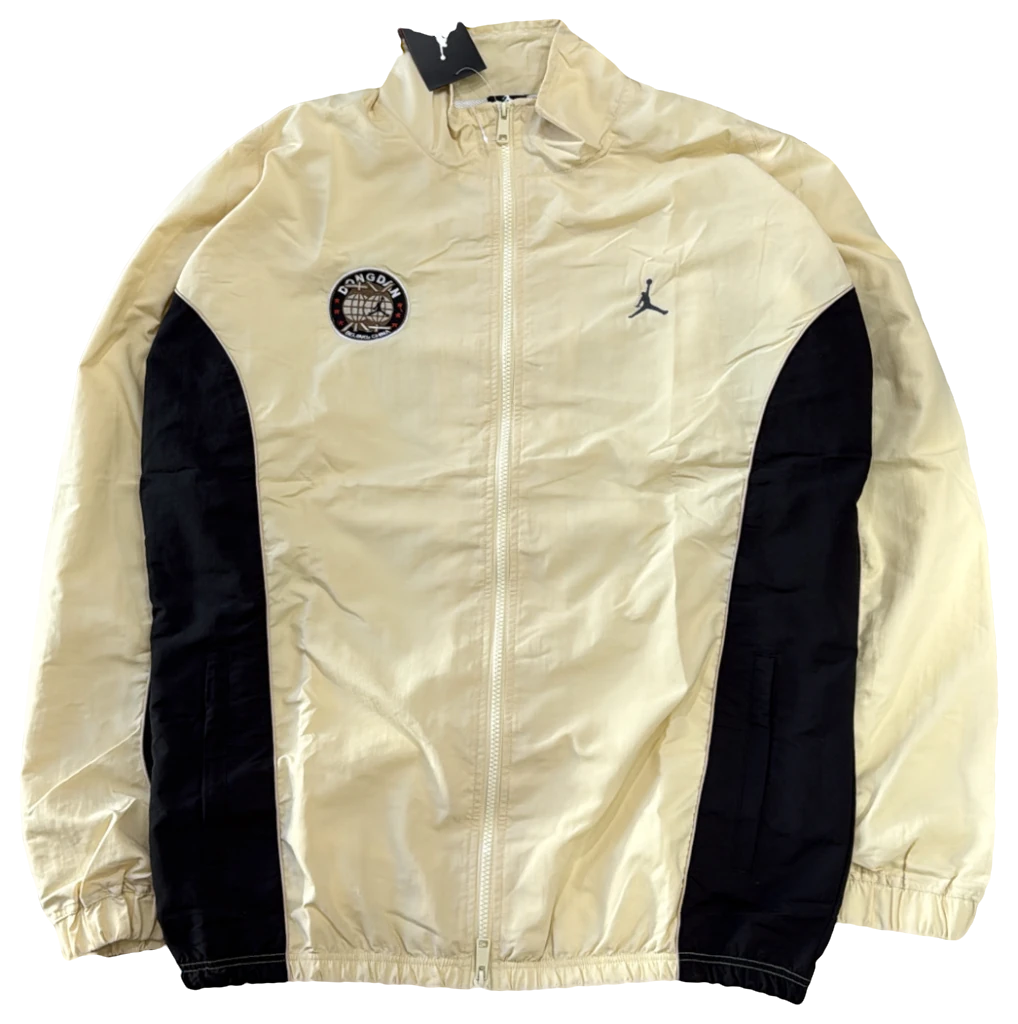 Blusa Jordan × Dongdan, frente