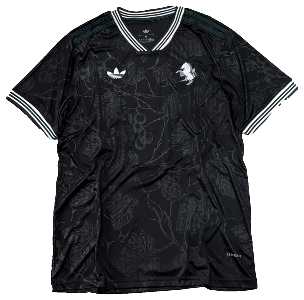 Camisa Juventus Terceira preta, frente