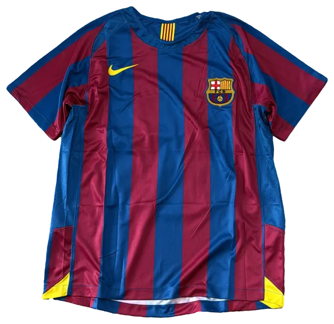 Camisa Barcelona × Ronaldinho, manga curta