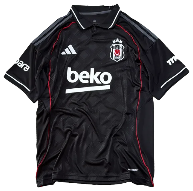 Camisa Besiktas Preta, frisos vermelhos